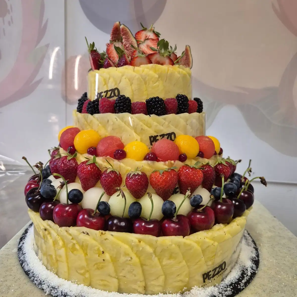 GATEAU FRUITE 4 ETAGES